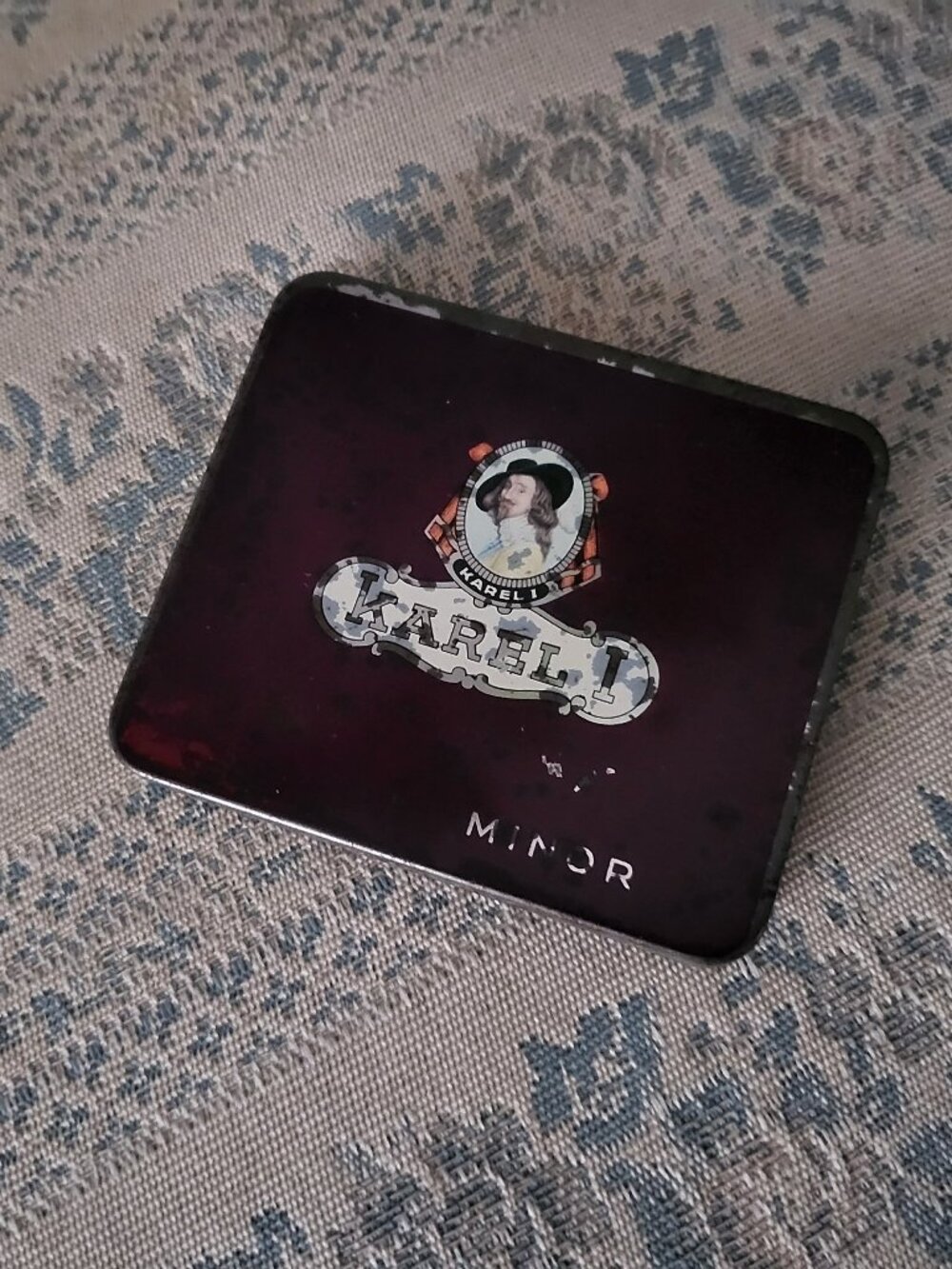 Vintage Karel I Minor 10 Senoritas Empty Tin Holland